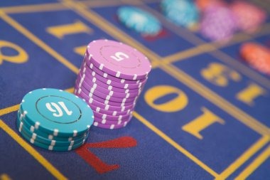 The Great Icescape slot game reels on planet 7777 mobile
